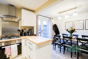 Photo 19- click for photo gallery